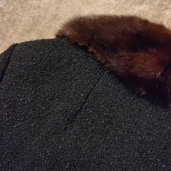 Vintage 60's Betty Rose Fur Collar Black Wool Boucle Coat - Picture 6 of 12